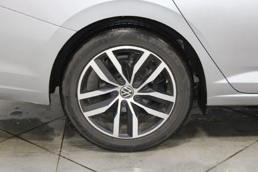 2025 Volkswagen Jetta - $20,728