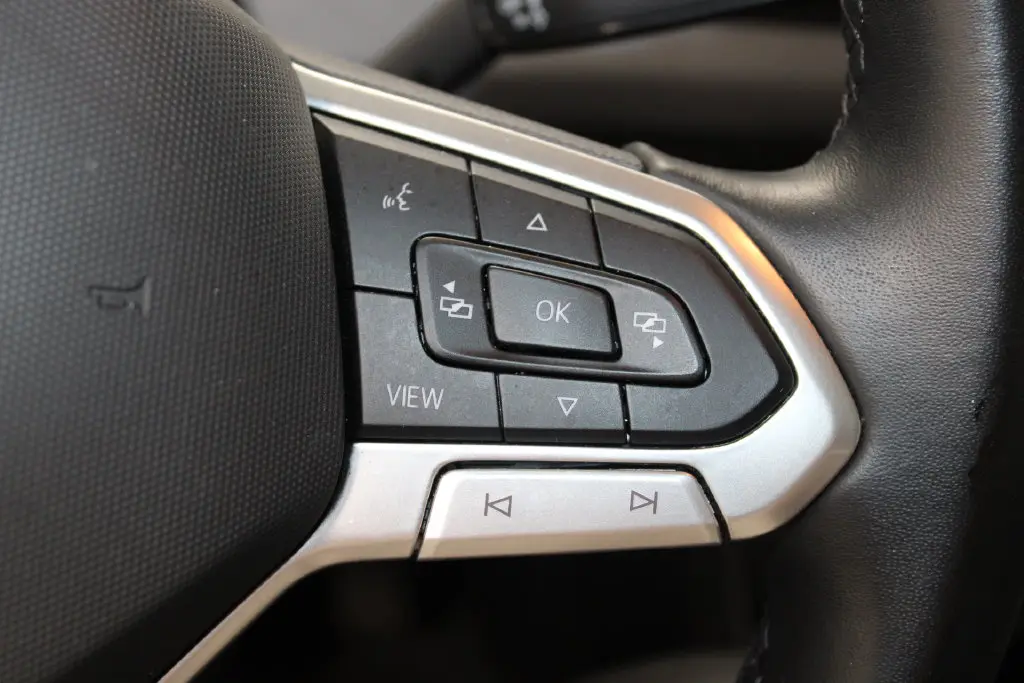 2025 Volkswagen Jetta - $20,728