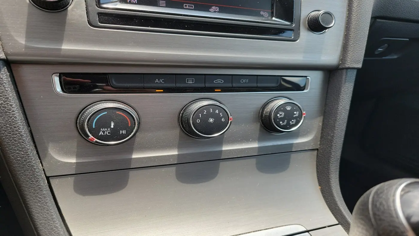 2015 Volkswagen Golf TSI S