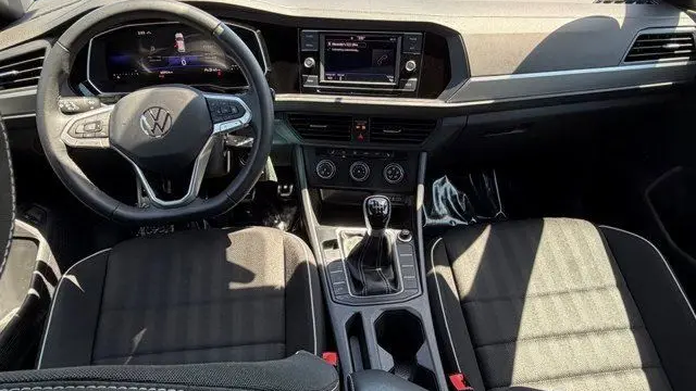 2024 Volkswagen Jetta Sport