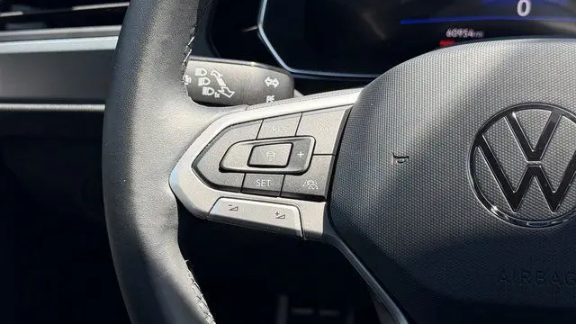 2024 Volkswagen Jetta Sport