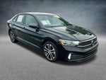 2024 Jetta Thumbnail 3
