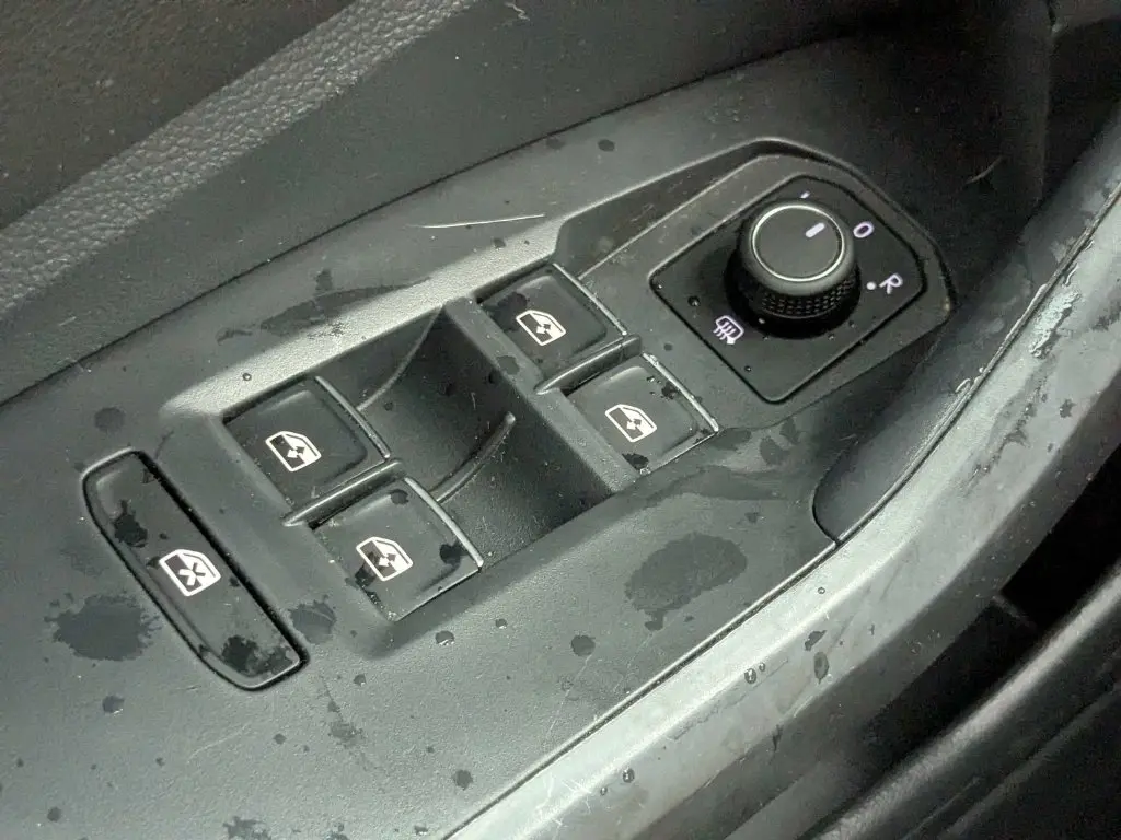 2023 Volkswagen Jetta - $19,900