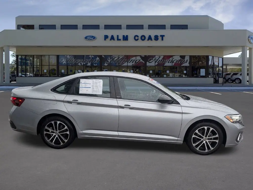 2023 Volkswagen Jetta - $19,900