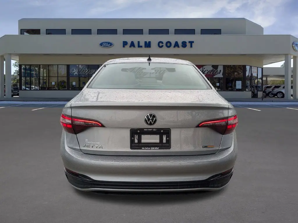 2023 Volkswagen Jetta - $19,900
