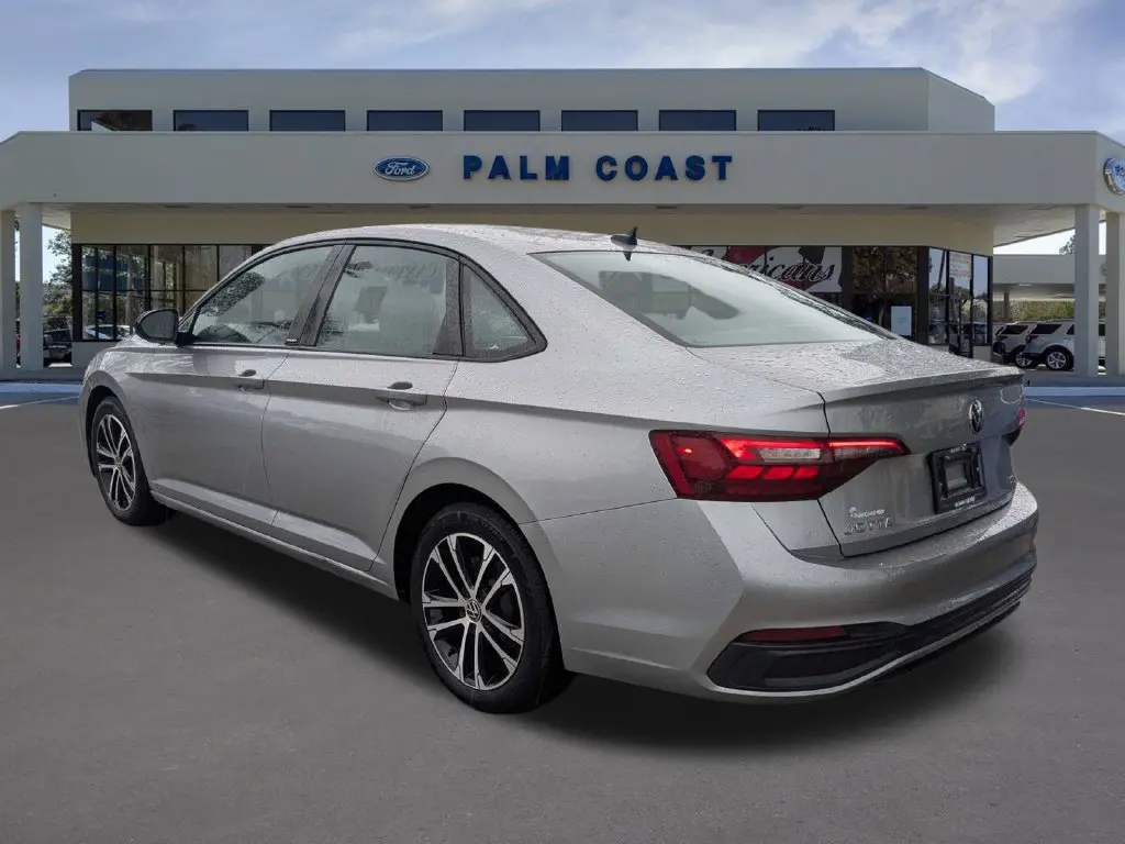 2023 Volkswagen Jetta - $19,900
