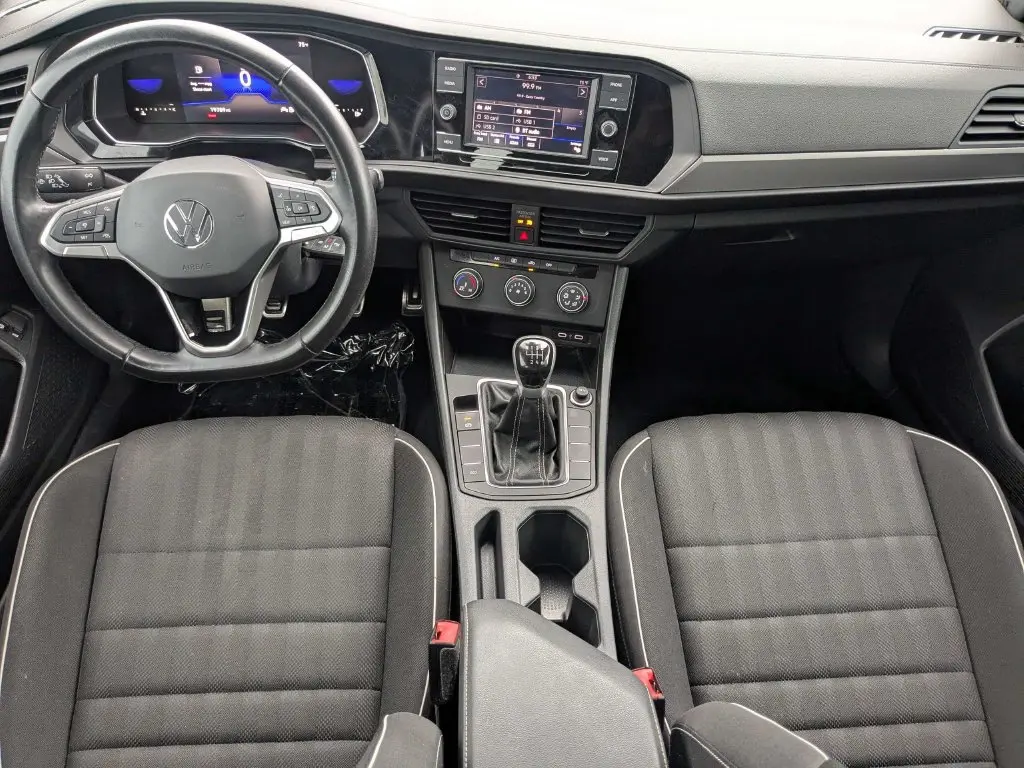 2023 Volkswagen Jetta - $19,900
