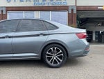2023 Jetta Thumbnail 4