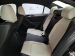 2016 Jetta Thumbnail 19