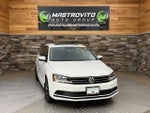 2017 Jetta Thumbnail 4