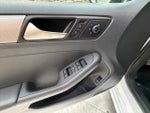 2017 Jetta Thumbnail 42