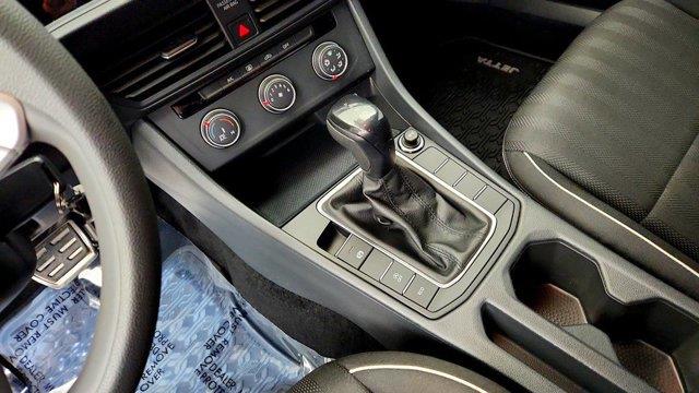 2023 Volkswagen Jetta - $14,995