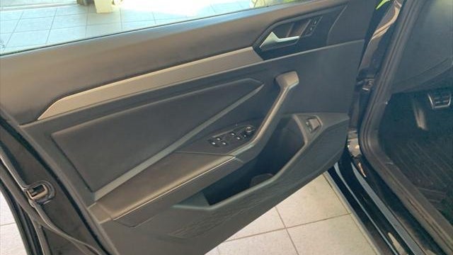 2024 Volkswagen Jetta Sport