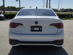 2024 Jetta Thumbnail 6
