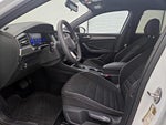 2022 Jetta Thumbnail 11