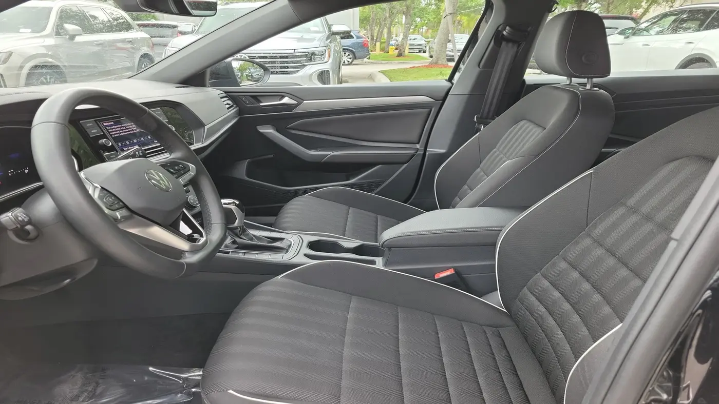 2024 Volkswagen Jetta Sport