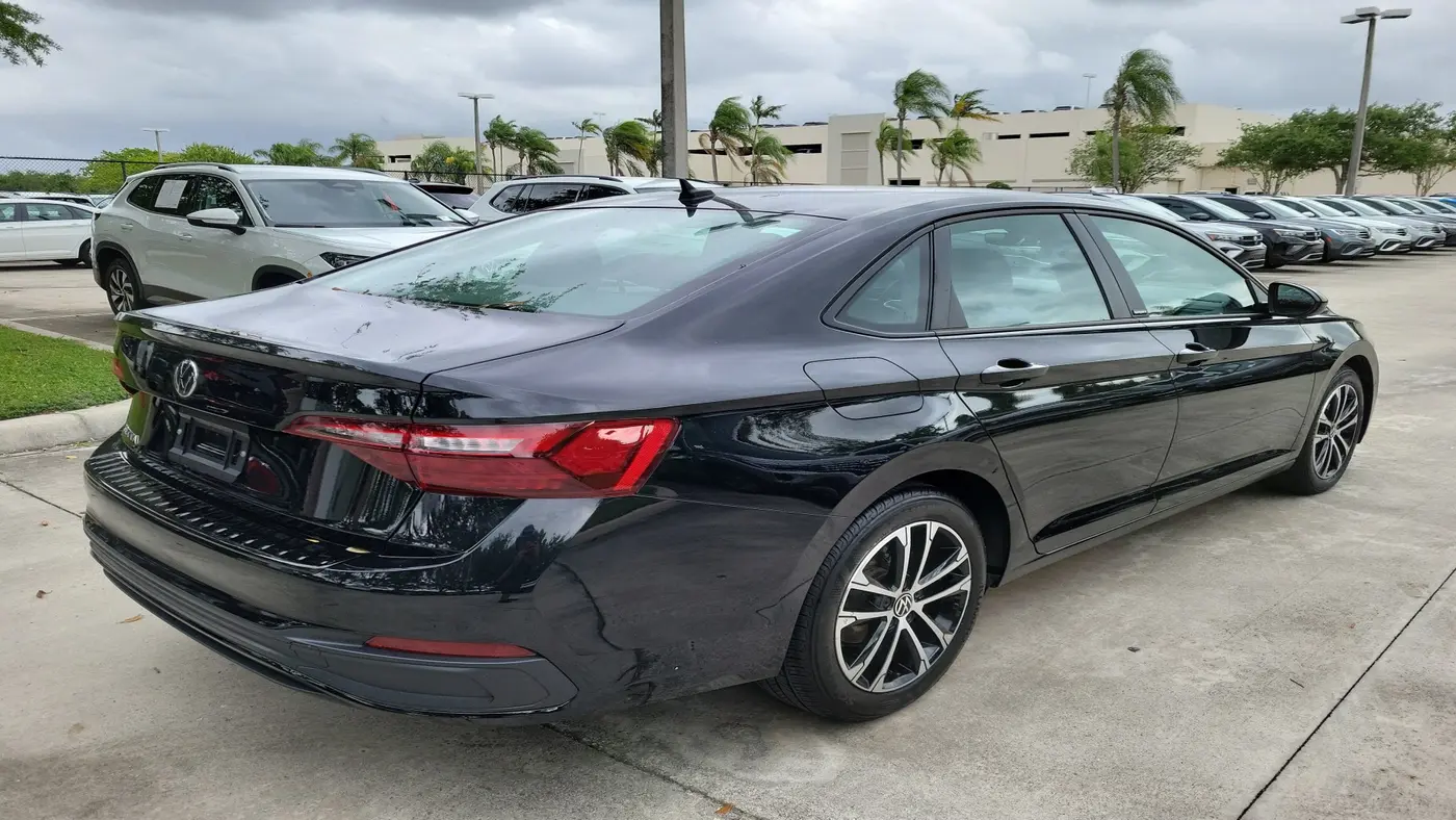 2024 Volkswagen Jetta Sport