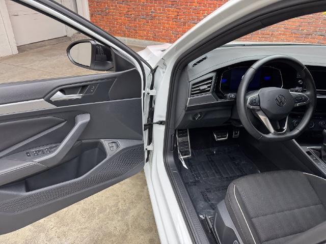 2024 Volkswagen Jetta - $19,510