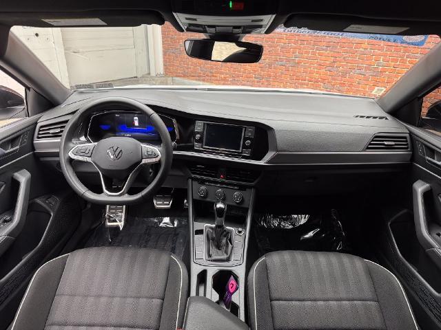 2024 Volkswagen Jetta - $19,510
