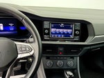 2022 Jetta Thumbnail 16