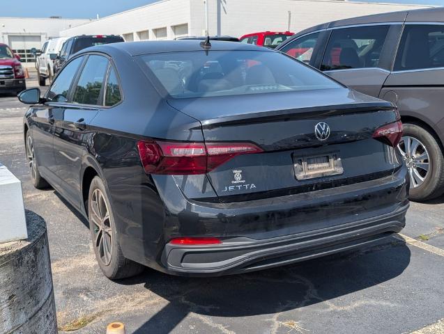 2023 Volkswagen Jetta - $17,800