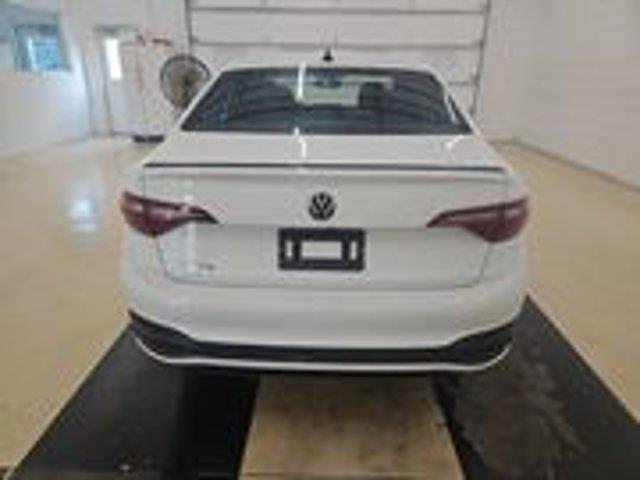 2024 Volkswagen Jetta - $26,990