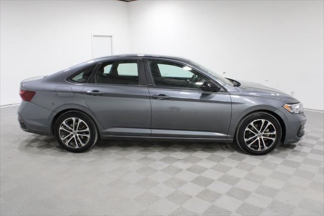 2024 Volkswagen Jetta - $18,689