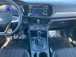 2024 Jetta Thumbnail 11
