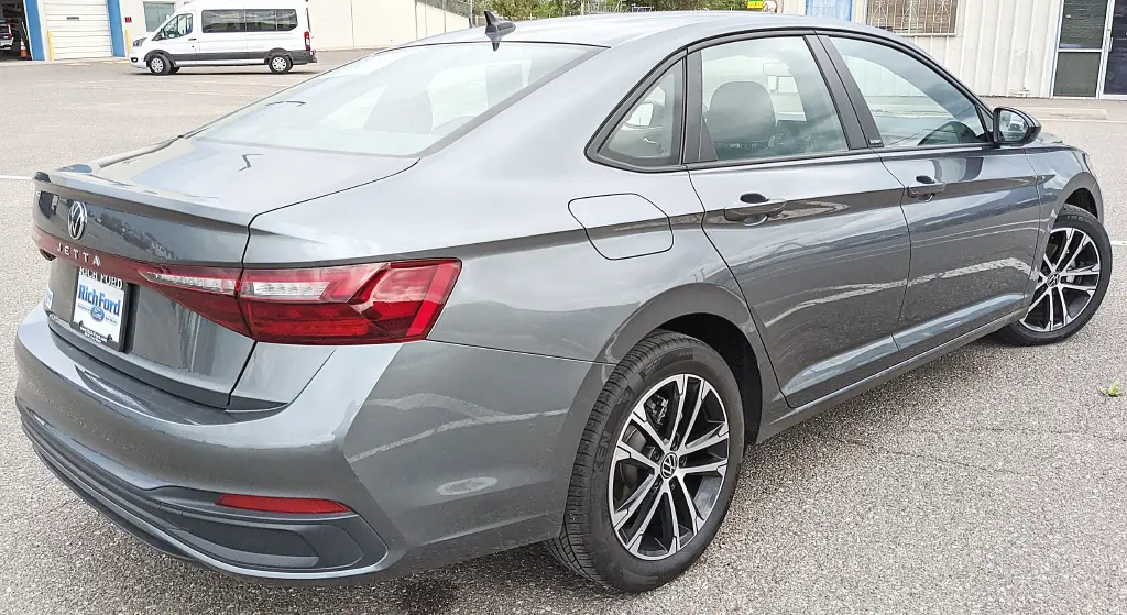 2025 Volkswagen Jetta - $21,932