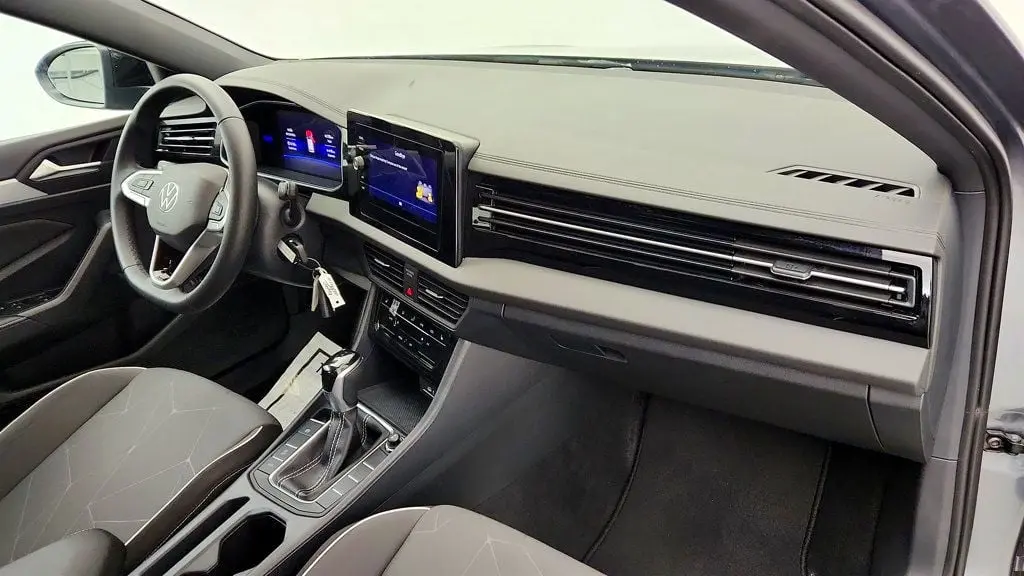 2025 Volkswagen Jetta - $19,995