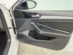 2025 Jetta Thumbnail 25