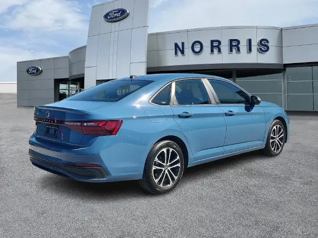 2025 Volkswagen Jetta - $19,000