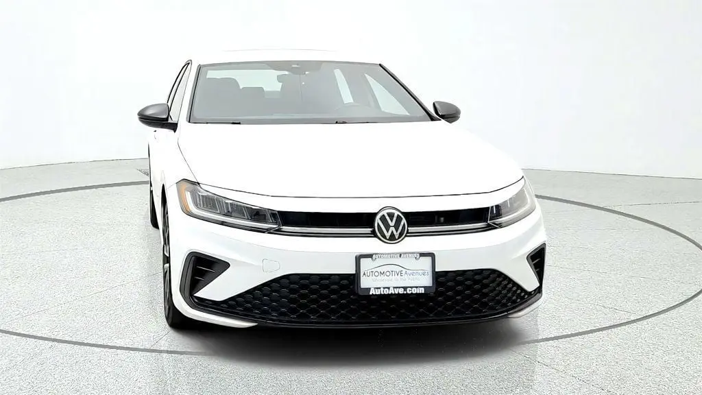 2025 Volkswagen Jetta - $17,095
