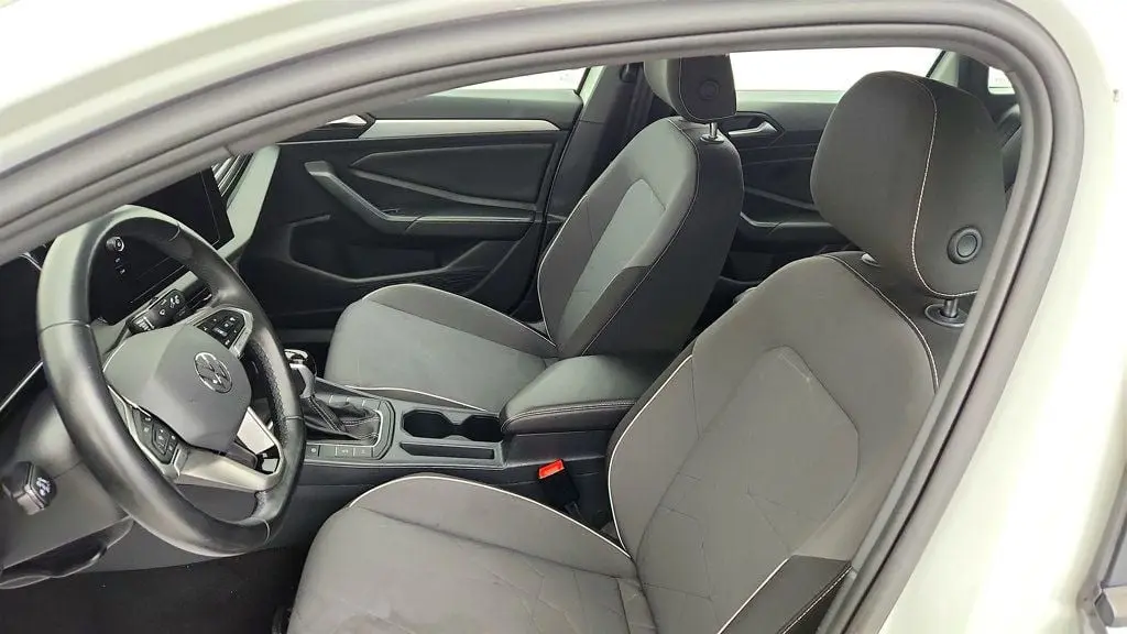 2025 Volkswagen Jetta - $17,095