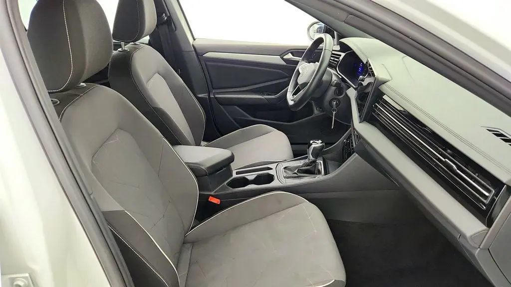 2025 Volkswagen Jetta - $17,095