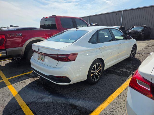 2025 Volkswagen Jetta - $17,500