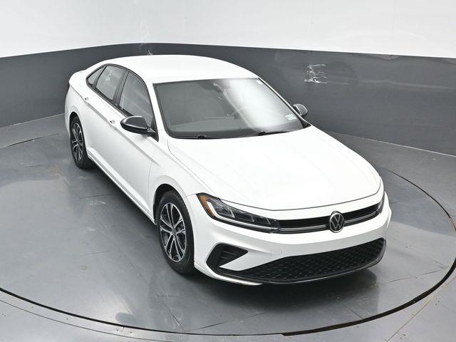 2025 Volkswagen Jetta - $17,500