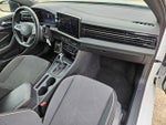 2025 Jetta Thumbnail 28