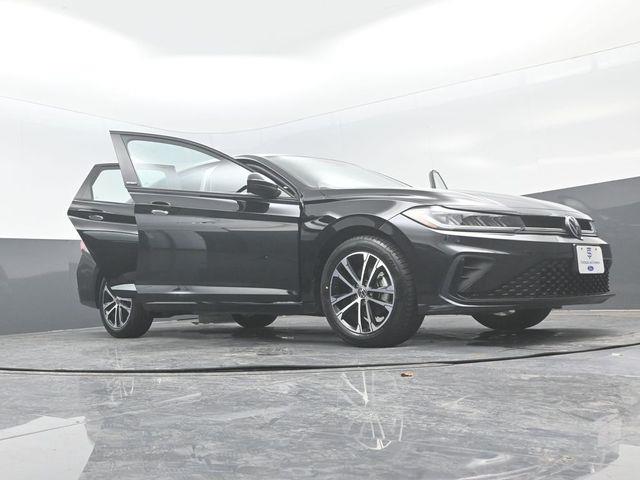 2025 Volkswagen Jetta - $18,302