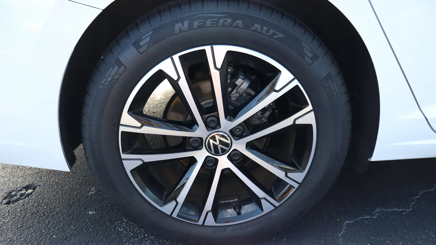 2025 Volkswagen Jetta Sport
