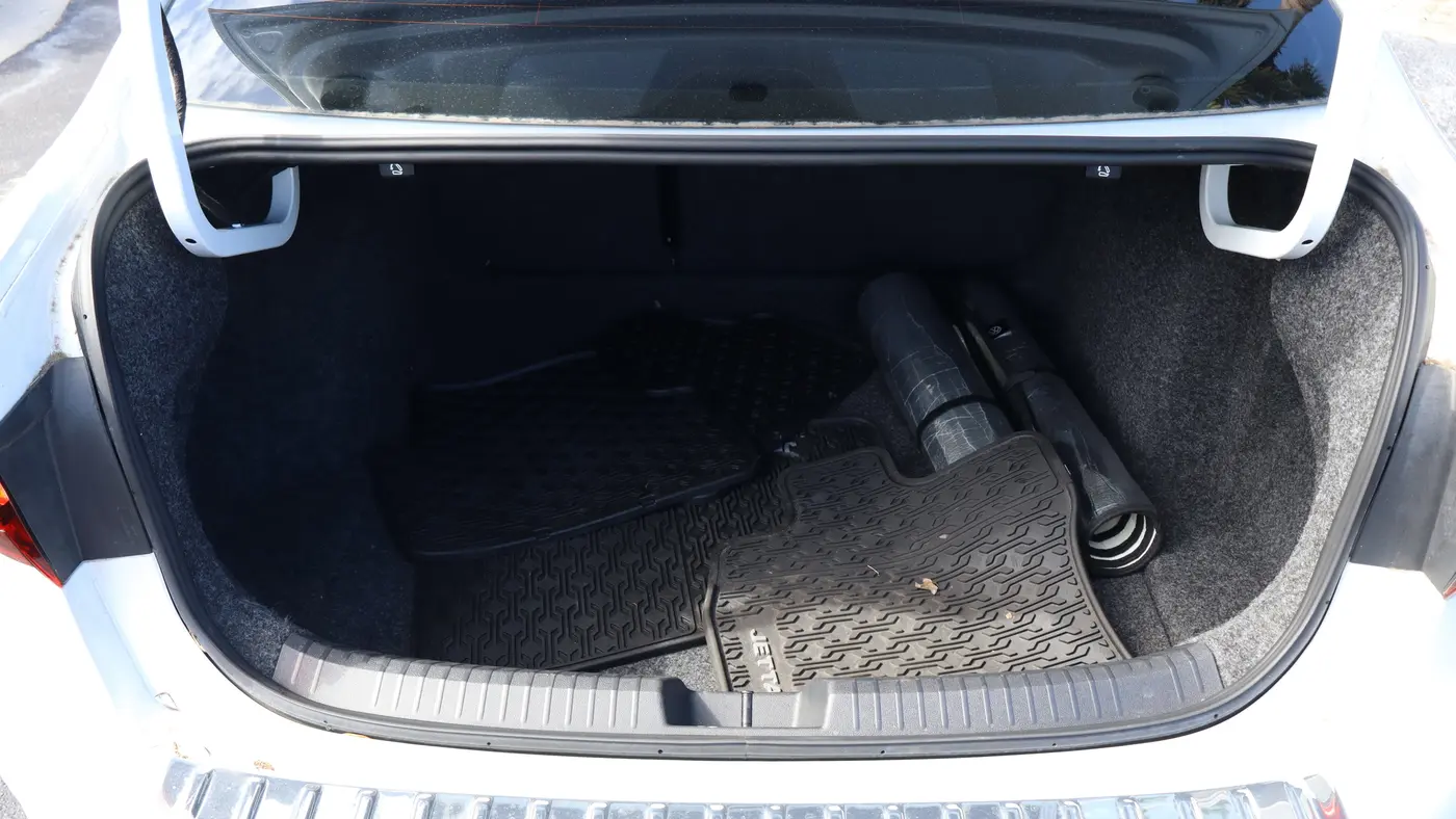 2025 Volkswagen Jetta Sport