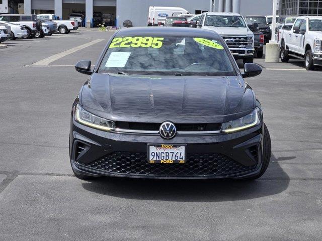 2025 Volkswagen Jetta - $18,880