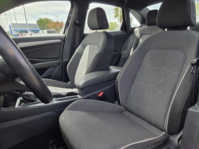 2025 Volkswagen Jetta - $18,880