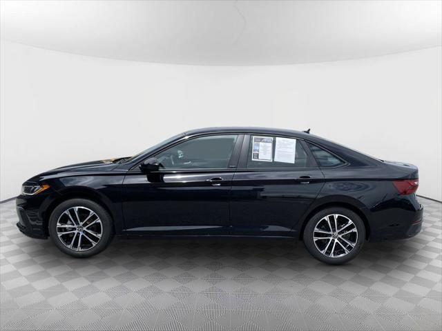 2025 Volkswagen Jetta - $17,950