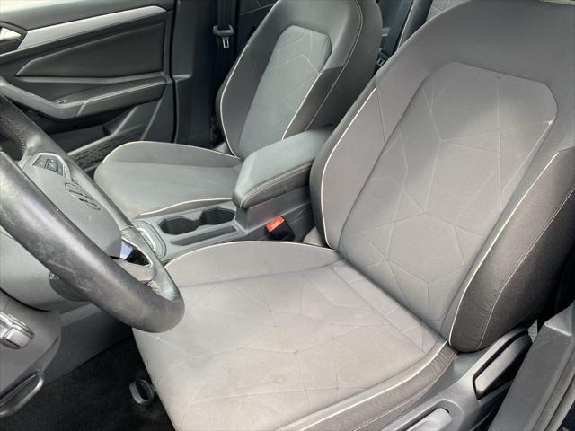 2025 Volkswagen Jetta - $17,950