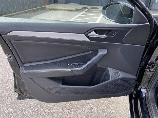 2025 Volkswagen Jetta - $17,950