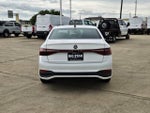 2025 Jetta Thumbnail 4