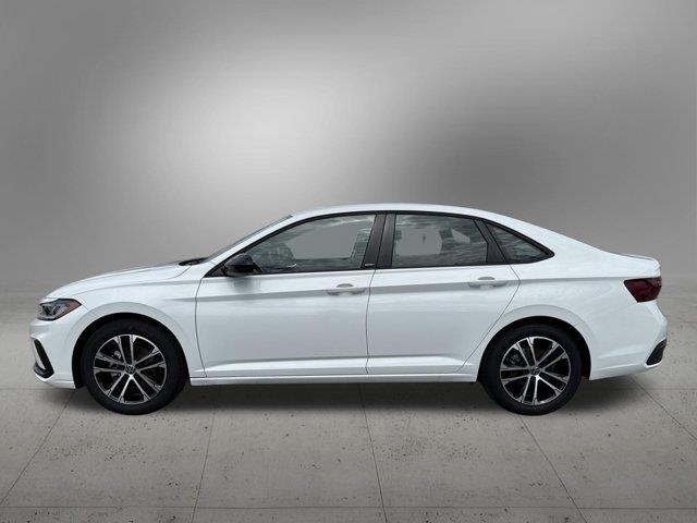 2025 Volkswagen Jetta Sport — photo 1 of 12