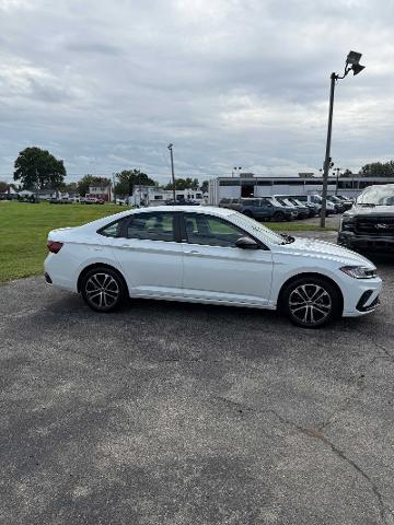 2025 Volkswagen Jetta - $22,500