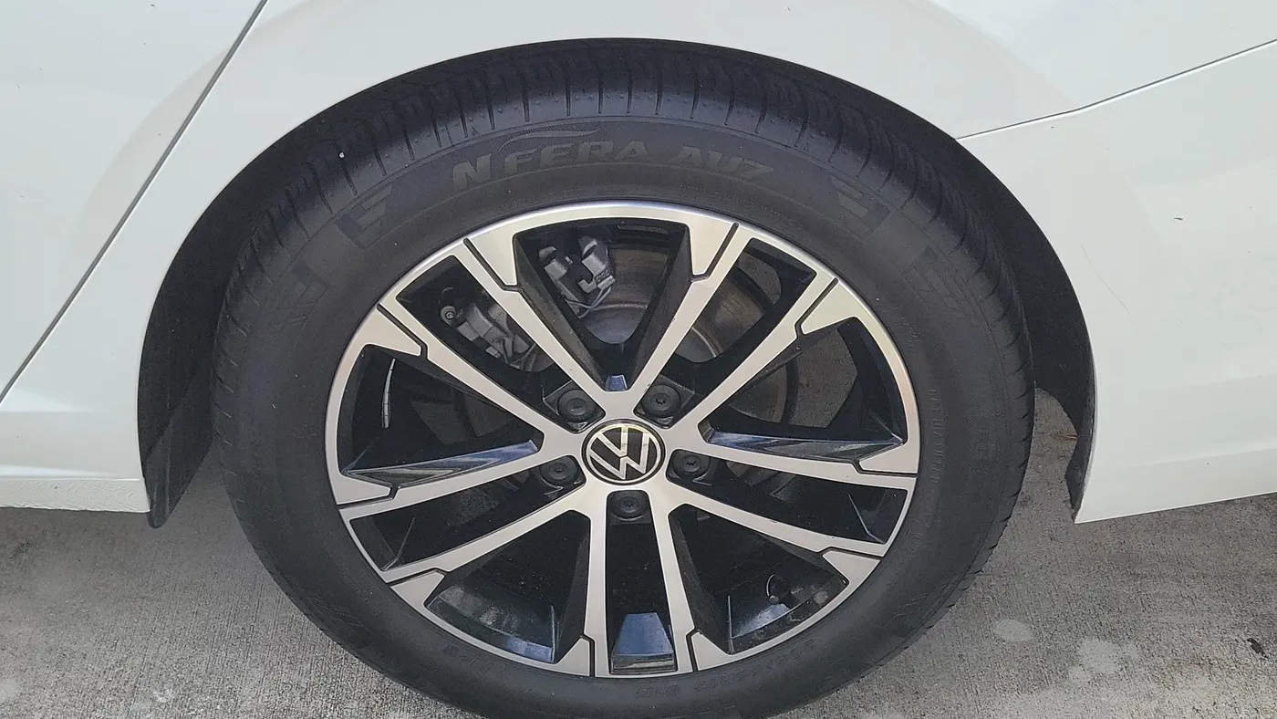 2025 Volkswagen Jetta Sport